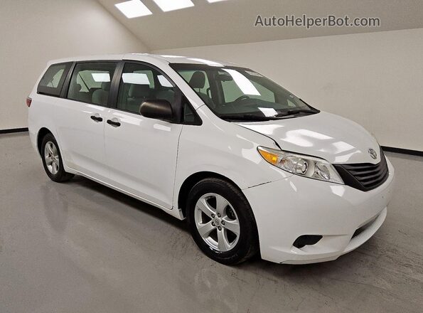 5TDZK3DC5GS700871 2016 TOYOTA SIENNA Белый Передняя правая четверть