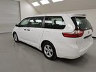 2016 Toyota Sienna Белый vin: 5TDZK3DC5GS700871 Damage: Left Qtr Panel, Heavy Scratch, 1 To 2 Inches