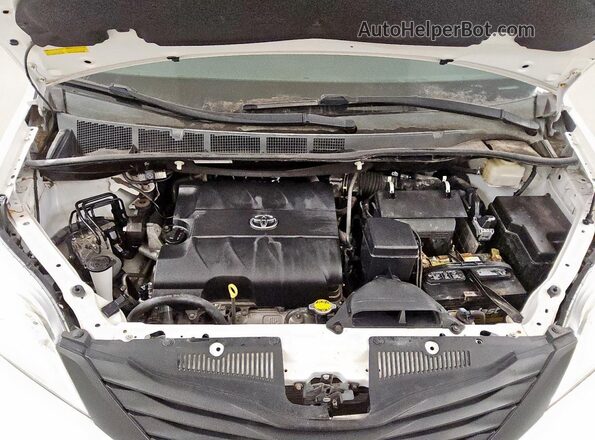 5TDZK3DC5GS700871 2016 TOYOTA SIENNA Белый Вид подкапотного пространства
