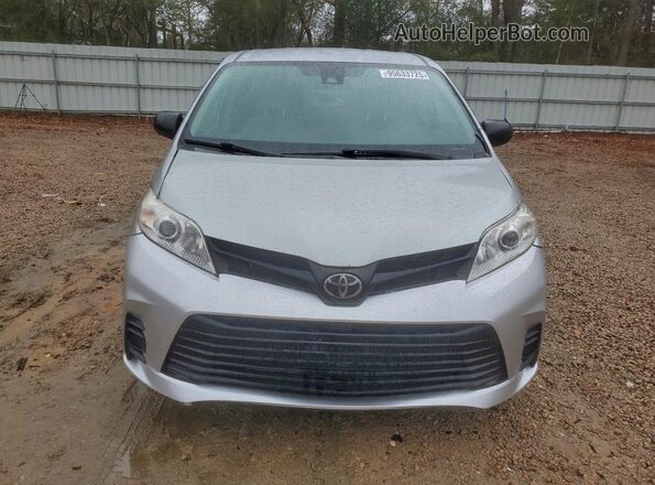 5TDZZ3DC2LS030234 2020 TOYOTA SIENNA Silver Դիմացի տեսք