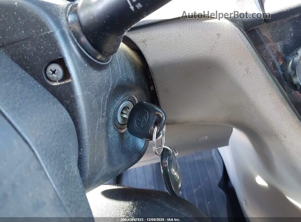 5TDZZ3DC8JS955596 2018 TOYOTA SIENNA Белый Вид панели приборов