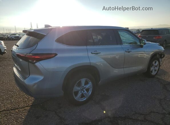 5TDZZRAH2LS007233 2020 TOYOTA HIGHLANDER Серебряный 