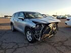 2020 Toyota Highlander L Серебряный vin: 5TDZZRAH2LS007233 Damage: Right Front Fender, Dent(S) W/ Paint Dmg, 2 To 3 Inches