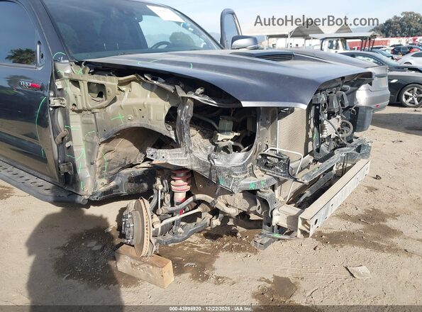 5TFCZ5AN7LX214599 2020 TOYOTA TACOMA 4WD Серый Вид спереди