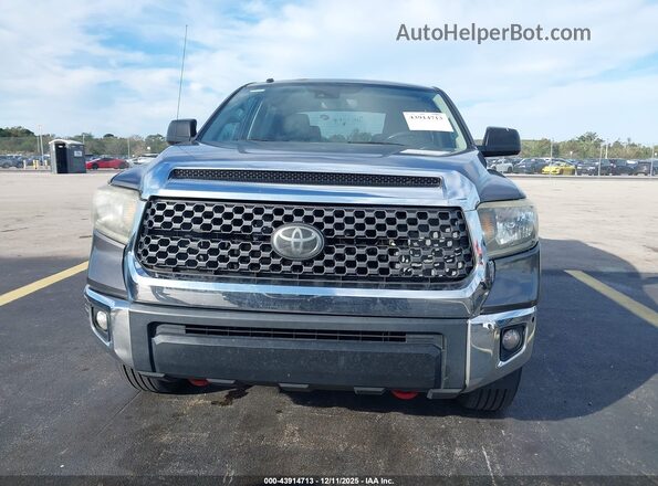 5TFDM5F15JX075627 2018 TOYOTA TUNDRA Серый Вид щитка приборов