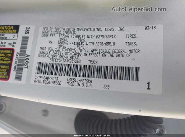 5TFEY5F12JX239263 2018 TOYOTA TUNDRA Белый Вид подкапотного пространства