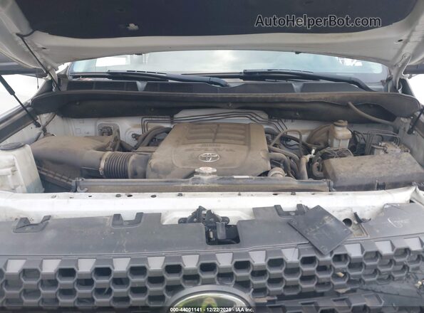 5TFEY5F12JX239263 2018 TOYOTA TUNDRA Белый Вид сзади
