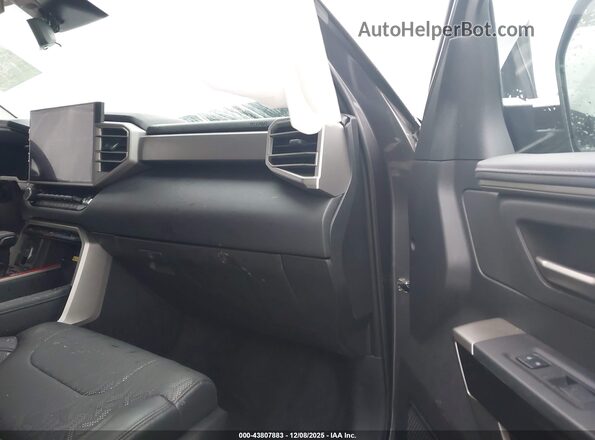 5TFJA5DB8NX036074 2022 TOYOTA LIMITED Серый Вид салона спереди