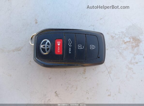 5TFLA5DB4PX086076 2023 TOYOTA TUNDRA Серебряный Вид панели приборов