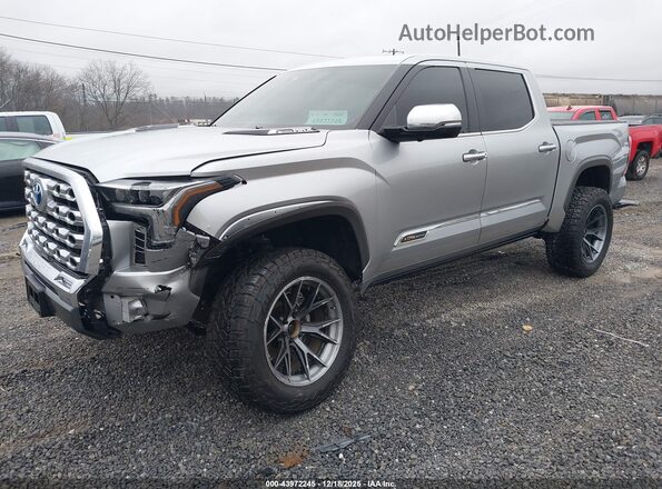 5TFMC5DB9RX054659 2024 TOYOTA TUNDRA HYBRID Серебряный Передняя левая четверть