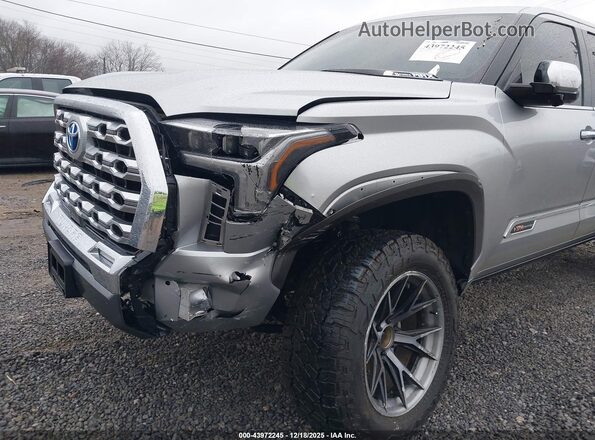 5TFMC5DB9RX054659 2024 TOYOTA TUNDRA HYBRID Серебряный Вид спереди