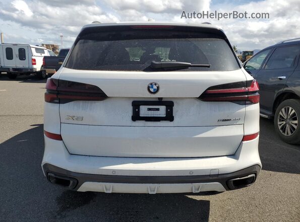 5UX13EU02S9Y76519 2025 BMW X5 Белый Вид сзади
