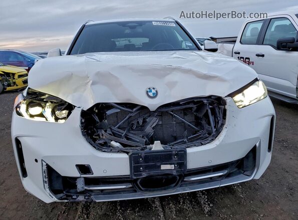5UX13EU0XT9086063 2026 BMW X5 Белый Вид сзади