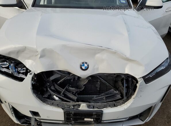 5UX13EU0XT9086063 2026 BMW X5 Белый Панорамный вид салона 360°