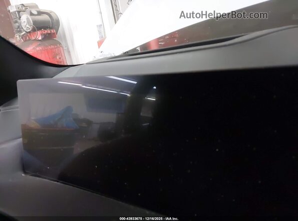 5UX23EM05P9R58577 2023 BMW X7 Blue Vista de los asientos traseros