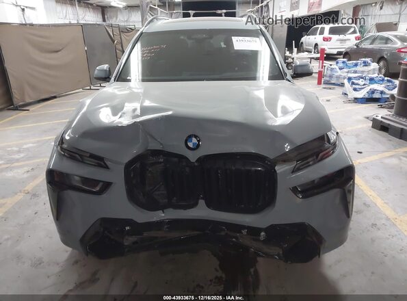5UX23EM05P9R58577 2023 BMW X7 Blue Vista del cuadro de instrumentos