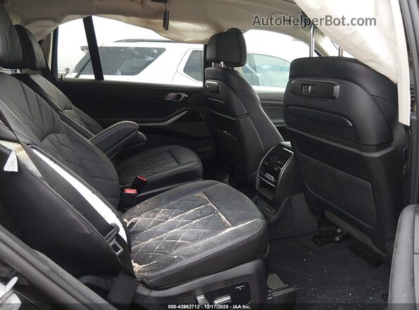 5UX23EM07R9T59490 2024 BMW X7 Black VIN կոդի պիտակի տեսք