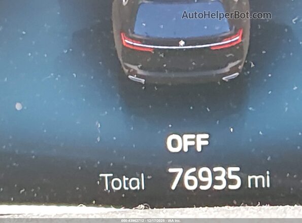 5UX23EM07R9T59490 2024 BMW X7 Black 