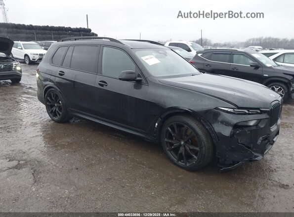 5UX23EM07S9X63640 2025 BMW X7 Black Przód prawy