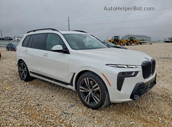 5UX23EM08P9R39909 2023 BMW X7 White Front right