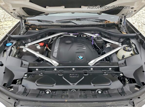 5UX23EM08P9R39909 2023 BMW X7 White Engine compartment view