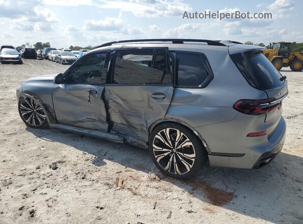 5UX23EM09P9P72007 2023 BMW X7 Gray Trasero izquierdo