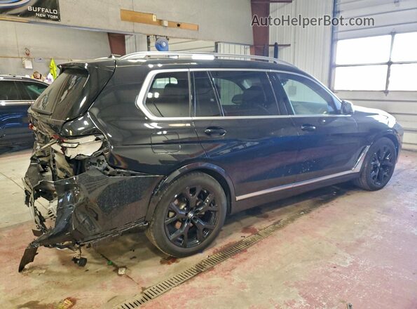 5UX23EM09R9W02457 2024 BMW X7 Black Հետևի աջ