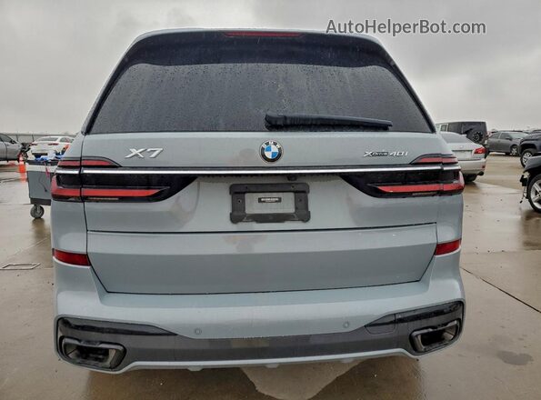 5UX23EM0XP9P37038 2023 BMW X7 Silver Vista trasera