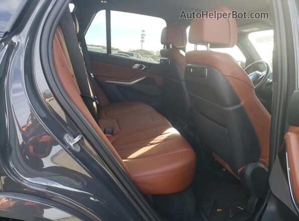 5UX23EU08R9T54363 2024 BMW X5 Серый Вид задней части салона