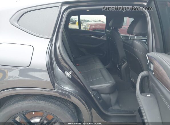 5UX2V1C05M9F04672 2021 BMW X4 Черный Вид наклейки с VIN-кодом