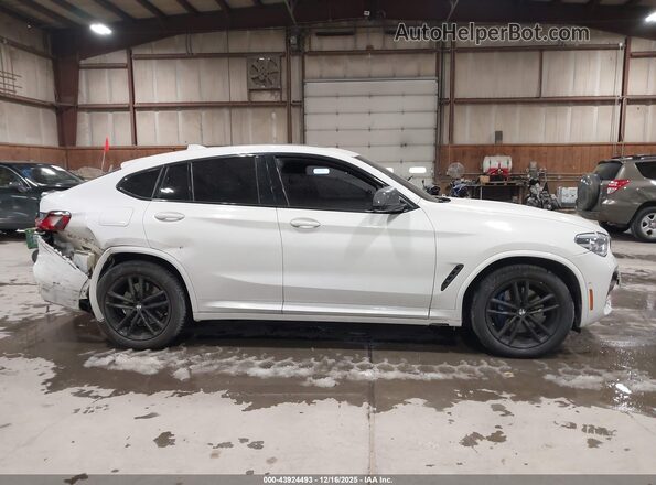 5UX2V5C0XM9D85248 2021 BMW X4 Белый Вид задней части салона