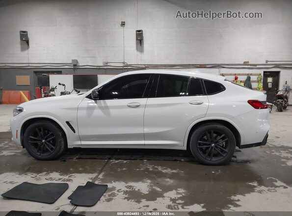 5UX2V5C0XM9D85248 2021 BMW X4 Белый Панорамный вид салона 360°