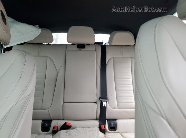 5UX33DT00P9S79753 2023 BMW X4 Синий Вид задних сидений