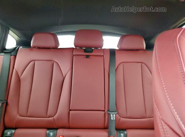 5UX33DT07N9M78473 2022 BMW X4 Черный Вид задних сидений