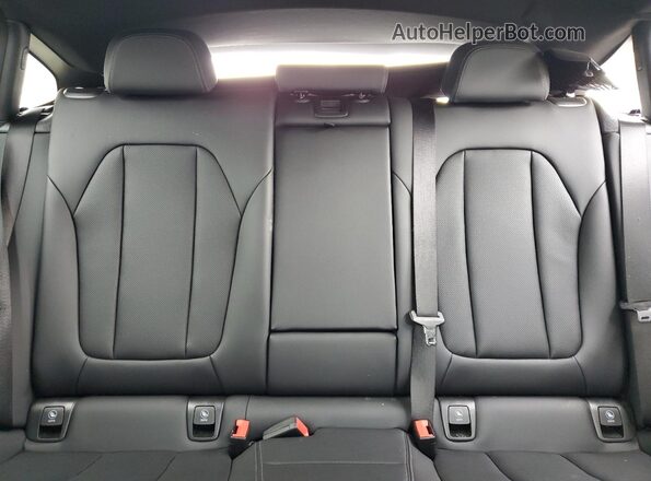 5UX33DT08S9087540 2025 BMW X4 Серый Вид задних сидений