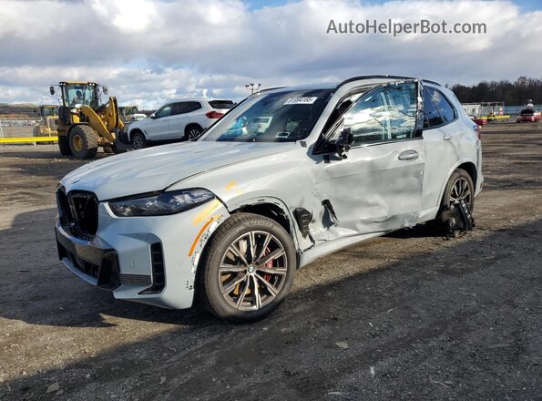 5UX33EU02T9101647 2026 BMW X5 Gray წინა მარცხენა ხედი სამი მეოთხედიდან