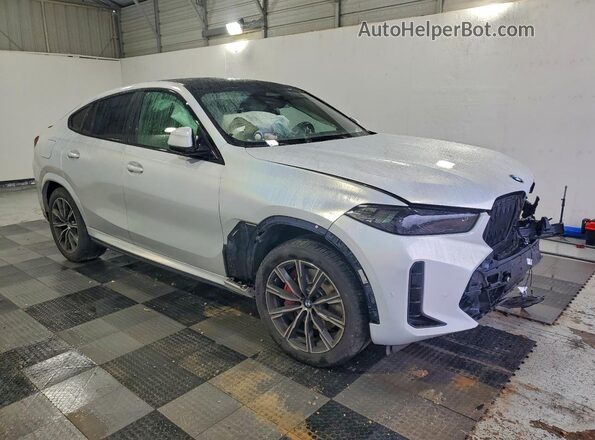 5UX33EX07R9T44164 2024 BMW X6 White Передня права чверть