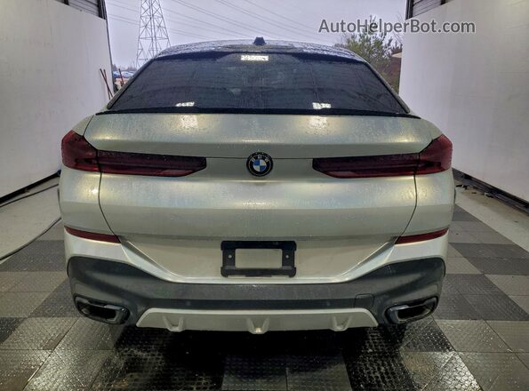 5UX33EX07R9T44164 2024 BMW X6 White Вид ззаду