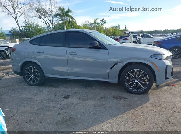 5UX33EX07R9U86403 2024 BMW X6 Gray Вид задньої частини салону