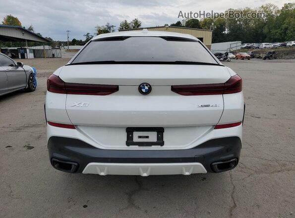 5UX33EX08R9V57494 2024 BMW X6 White Вид ззаду