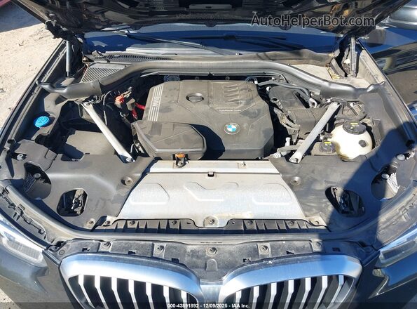 5UX43DP02N9J97616 2022 BMW X3 Black Widok z tyłu