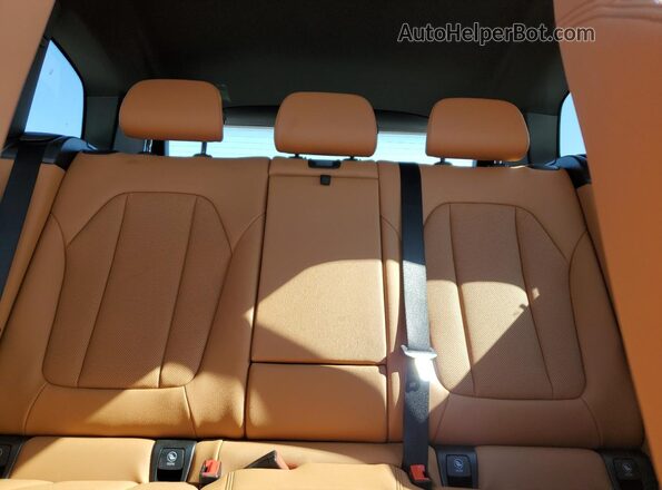 5UX43DP02R9T99216 2024 BMW X3 Black უკანა სავარძლების ხედი