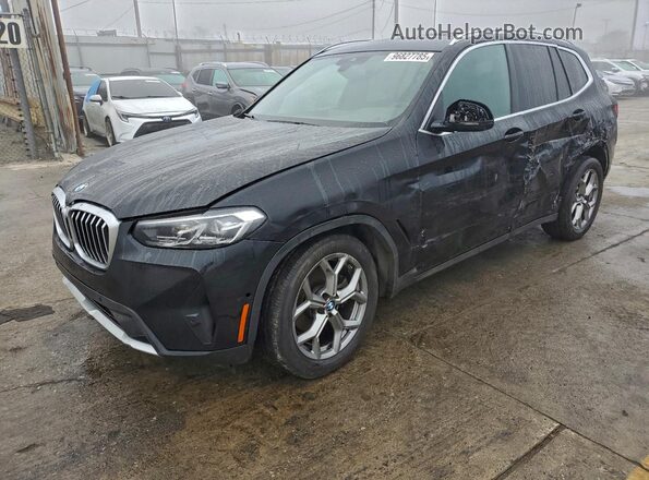 5UX43DP04R9W98822 2024 BMW X3 Черный Передняя левая четверть