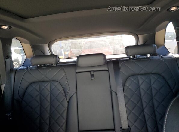 5UX43EU02R9U94501 2024 BMW X5 Белый Вид задних сидений