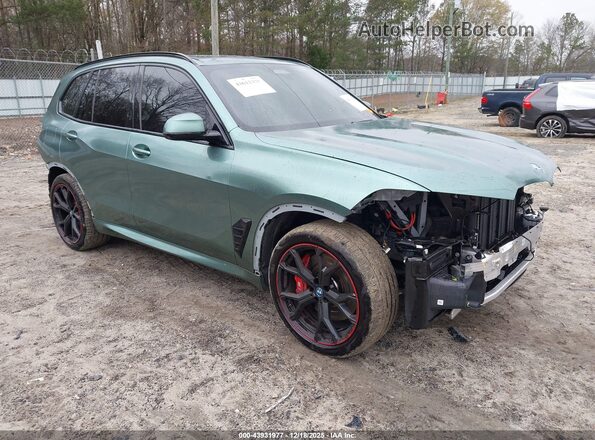 5UX43EU06S9X38673 2025 BMW X5 Зеленый Передняя правая четверть