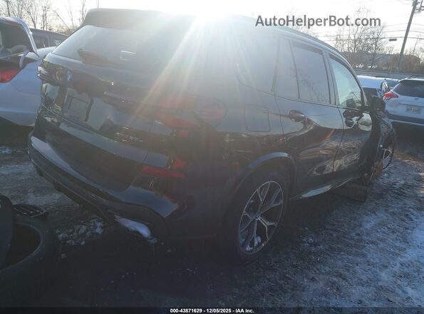 5UX43EU08S9W99309 2025 BMW X5 Черный Задняя правая четверть