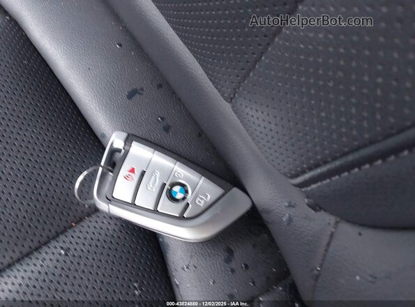 5UX53DP02N9L25664 2022 BMW X3 Синий Вид панели приборов