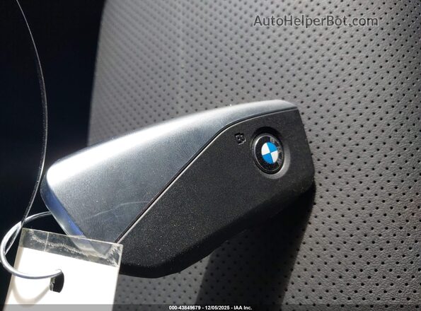 5UX53GP08S9075781 2025 BMW X3 Gray Вид панелі приладів