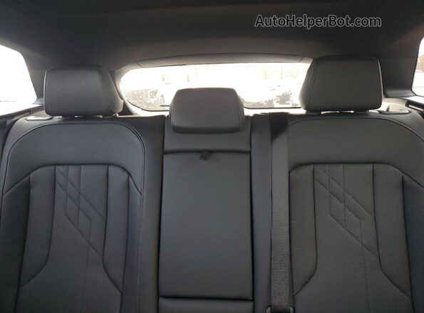 5UX53GP08S9Y88893 2025 BMW X3 Charcoal Widok tylnych siedzeń