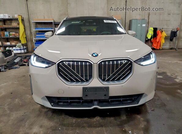 5UX53GP08S9Z74303 2025 BMW X3 Белый Вид спереди